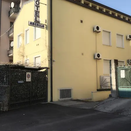 Arcella Otel