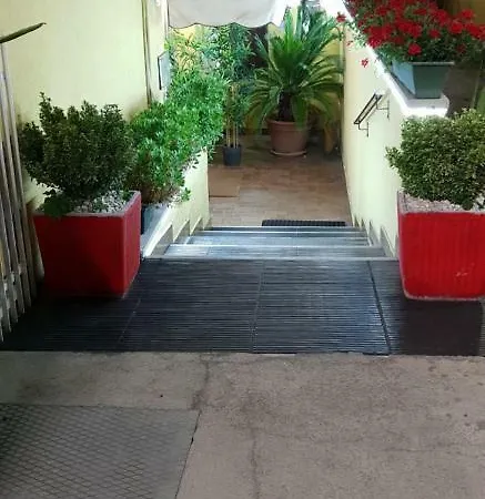 Arcella Otel 2*